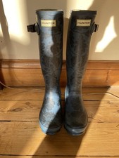 Hunter Wellies Size 5 Blue